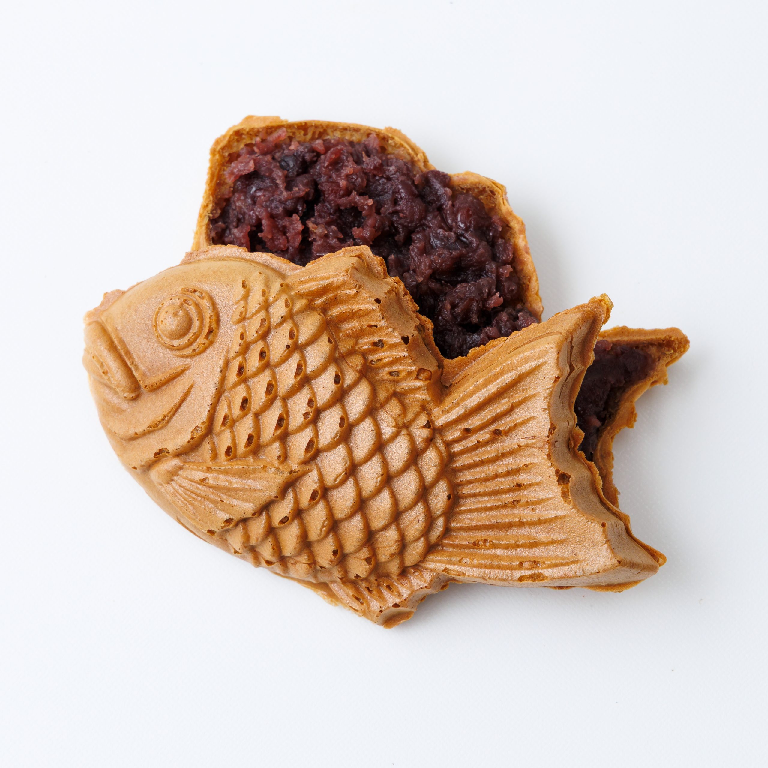 つぶあんたい焼き。やさしい甘さの粒あんがたっぷり入っています
